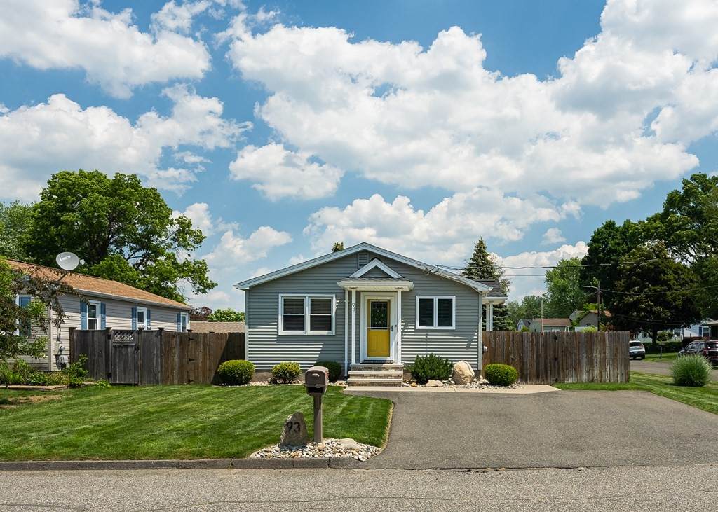 93 Glendale Street - Photo 1