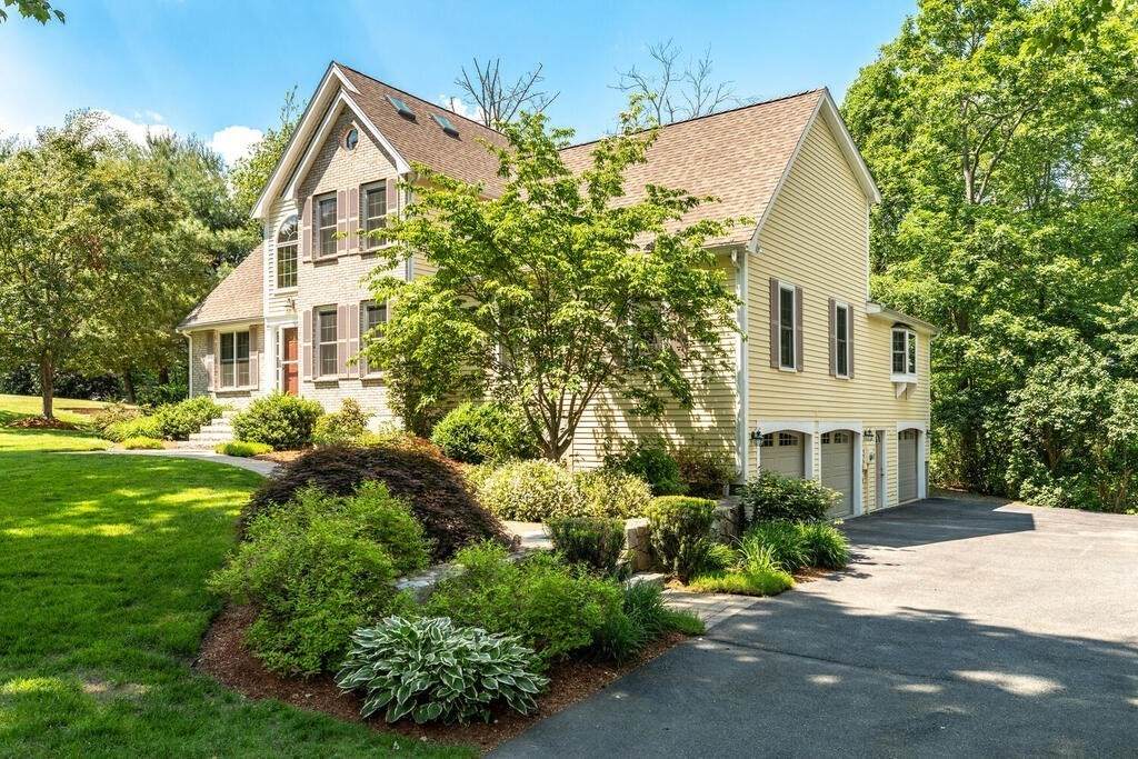 1 Susan Drive - Photo 1