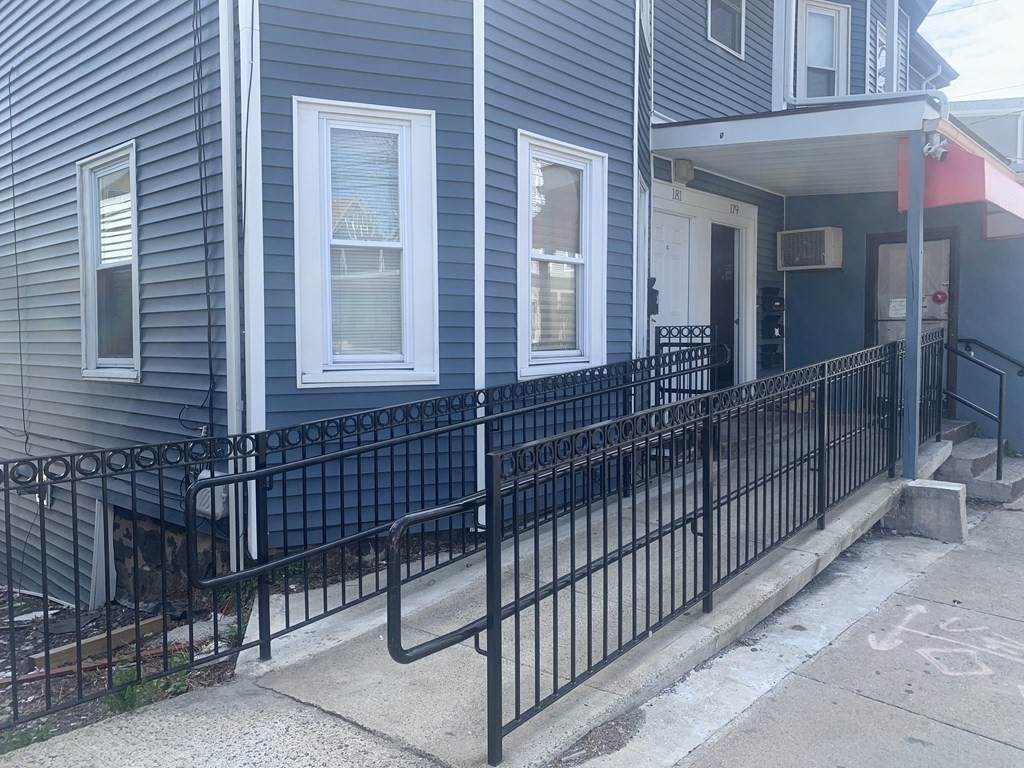 179 Elm St - Photo 1