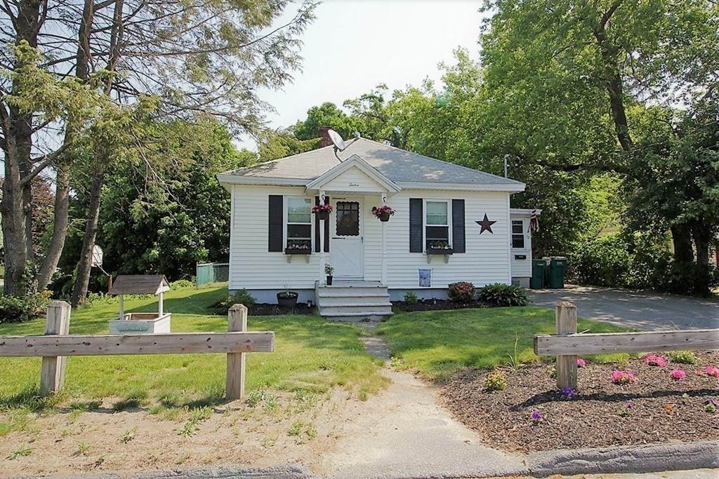 12 Valdalia Avenue - Photo 1