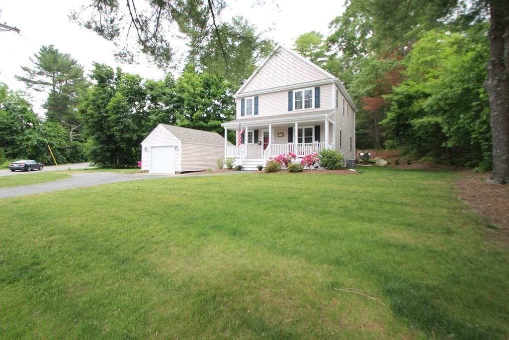 597 Summer St - Photo 1