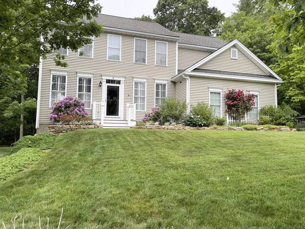 8 Bigelow Way - Photo 1