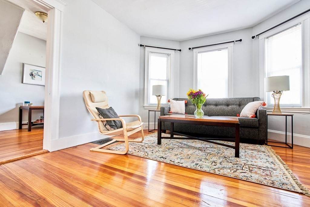 12 Fairfleld St - Photo 1