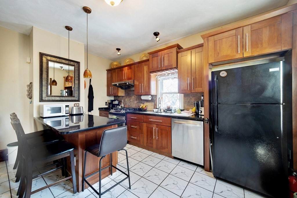 19 Locust Street - Photo 1