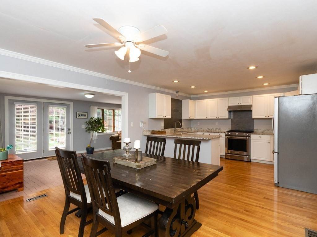 192 Hyde Park Ave - Photo 1