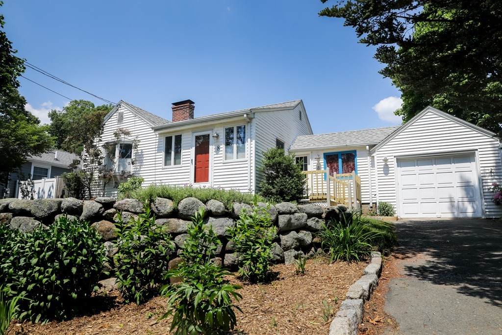 8 Tilton St - Photo 1
