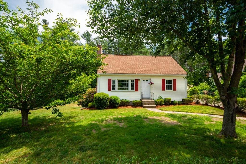 47 Hilltop Dr - Photo 1