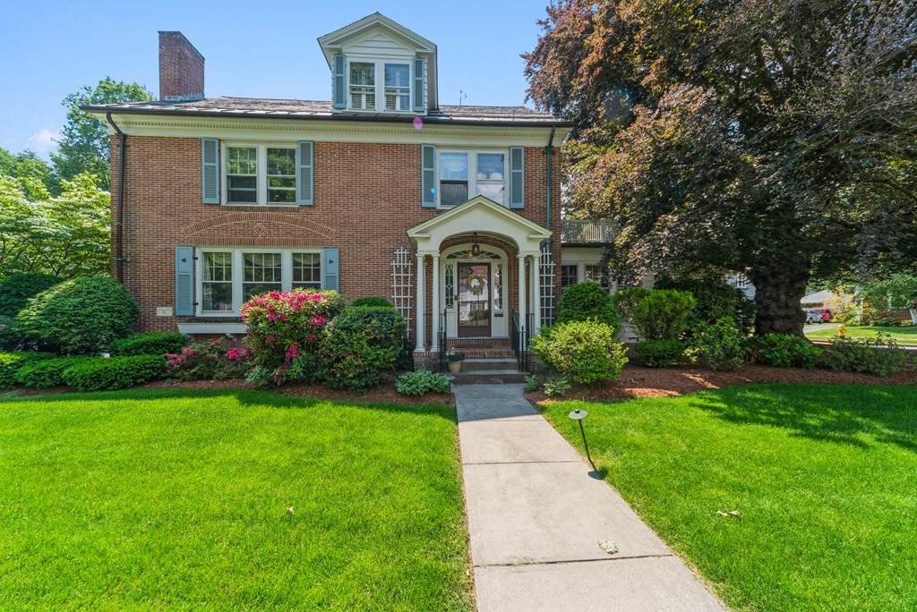 141 Coolidge Rd - Photo 1