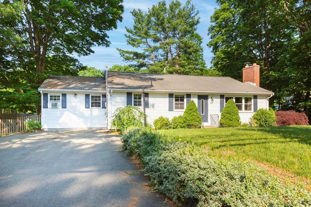 161 Purchase St - Photo 1