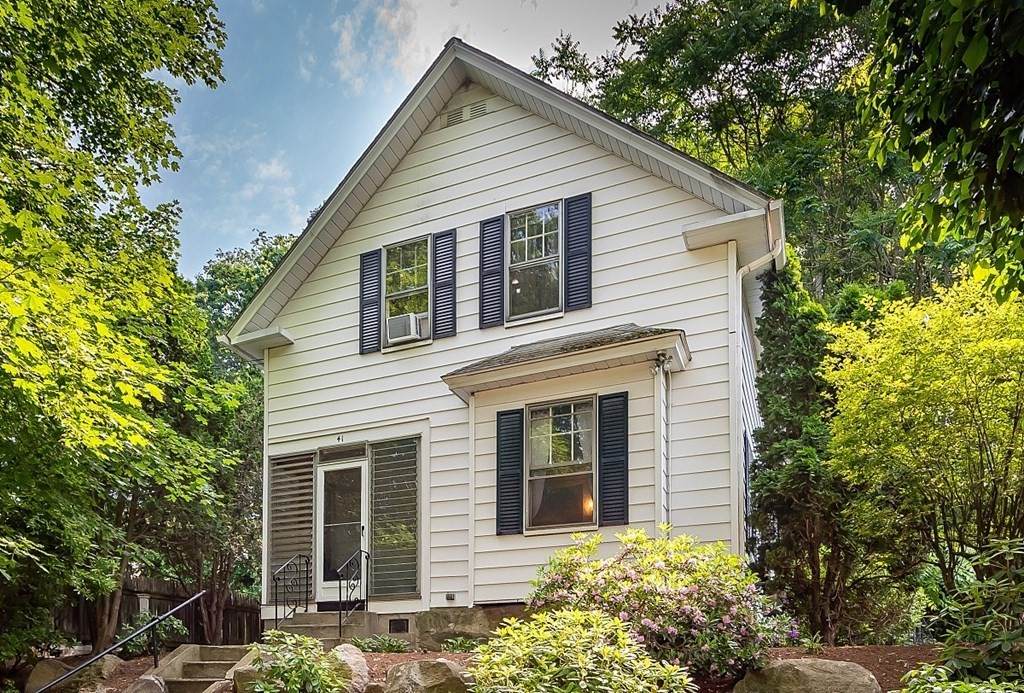 41 Harold St - Photo 1