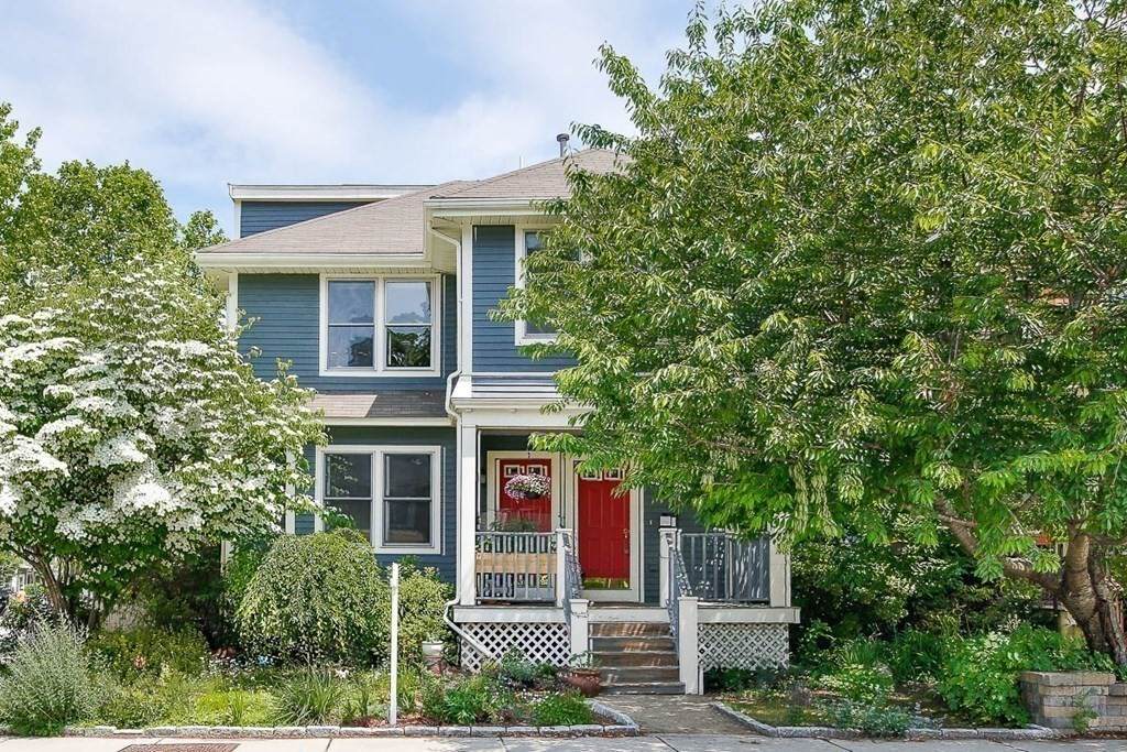 355 Concord Ave - Photo 1
