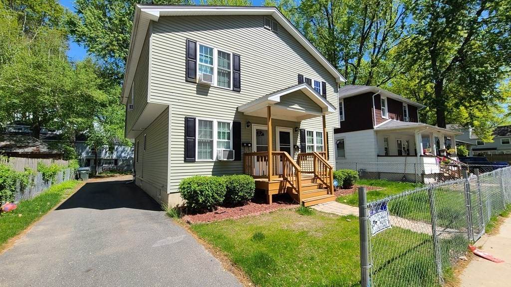 54 Newland St - Photo 1