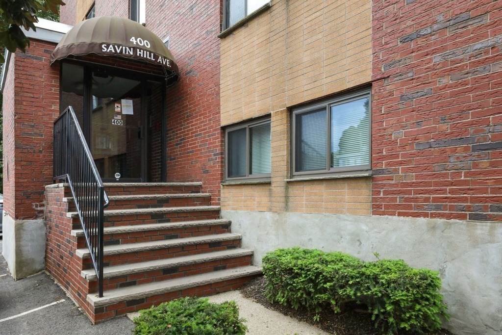400 Savin Hill Ave - Photo 1