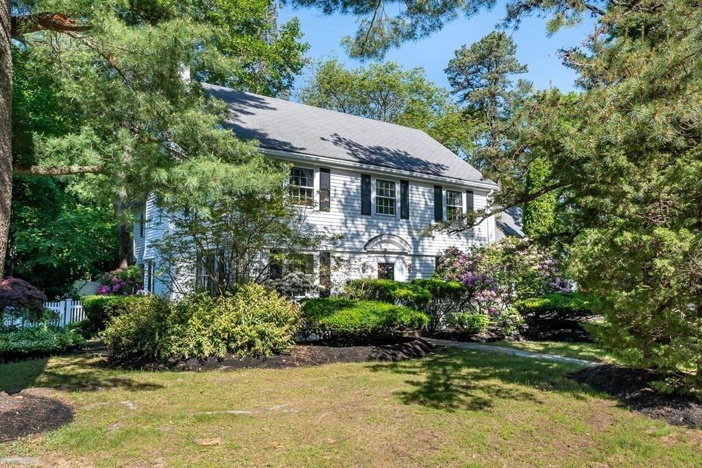 10 Berkeley Rd - Photo 1