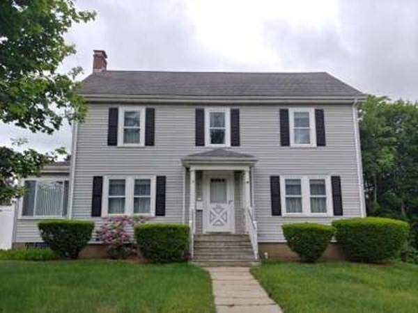 386 Union Ave - Photo 1