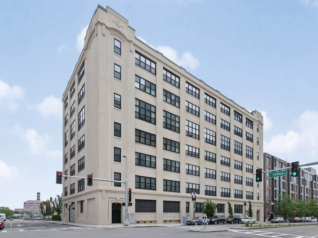 437 D St - Photo 1