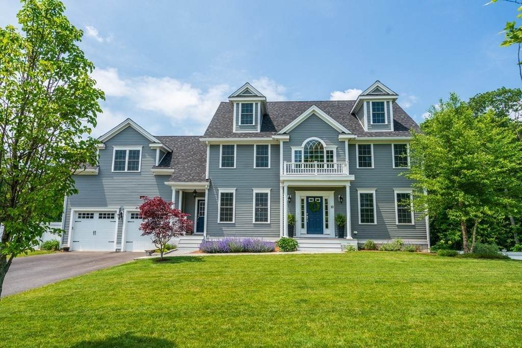 10 Horseshoe Ln - Photo 1
