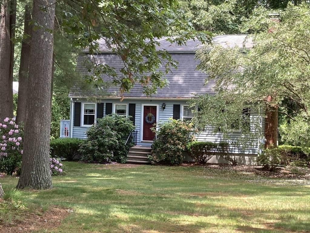 8 Walter Morse Road - Photo 1