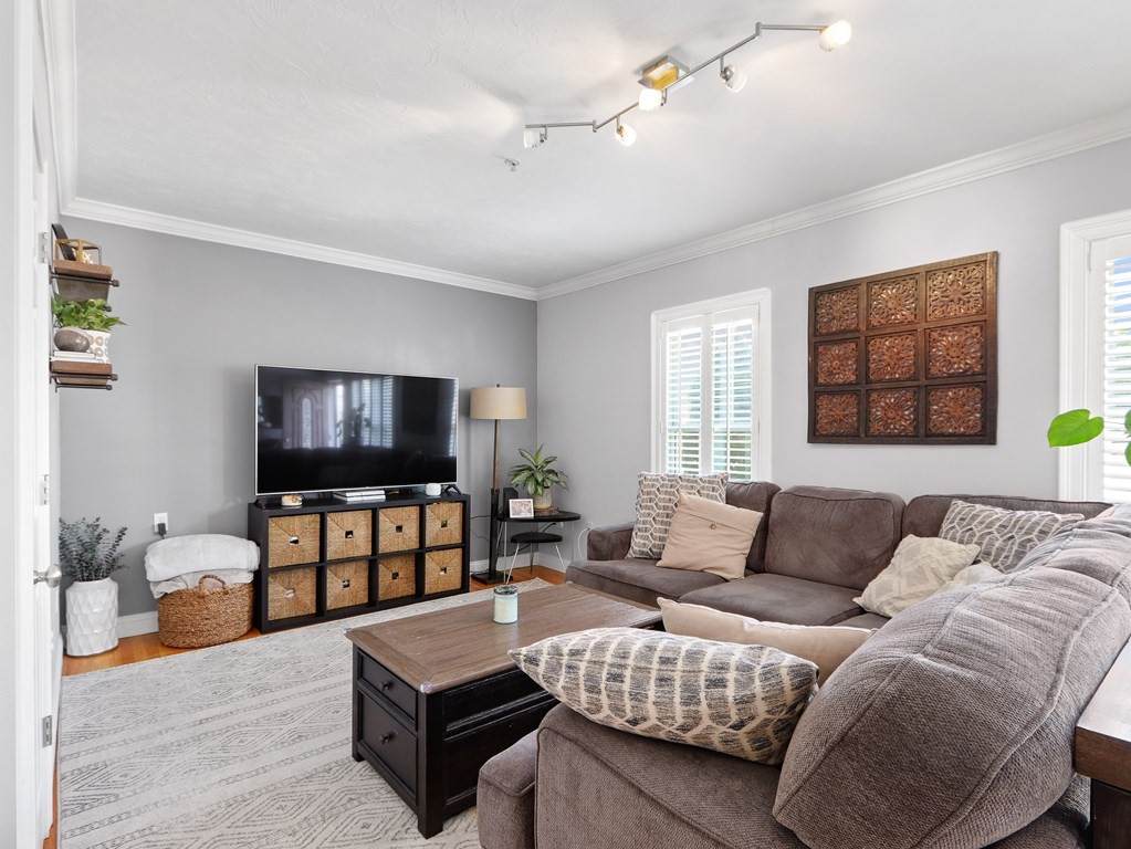 750 Willard St. - Photo 1
