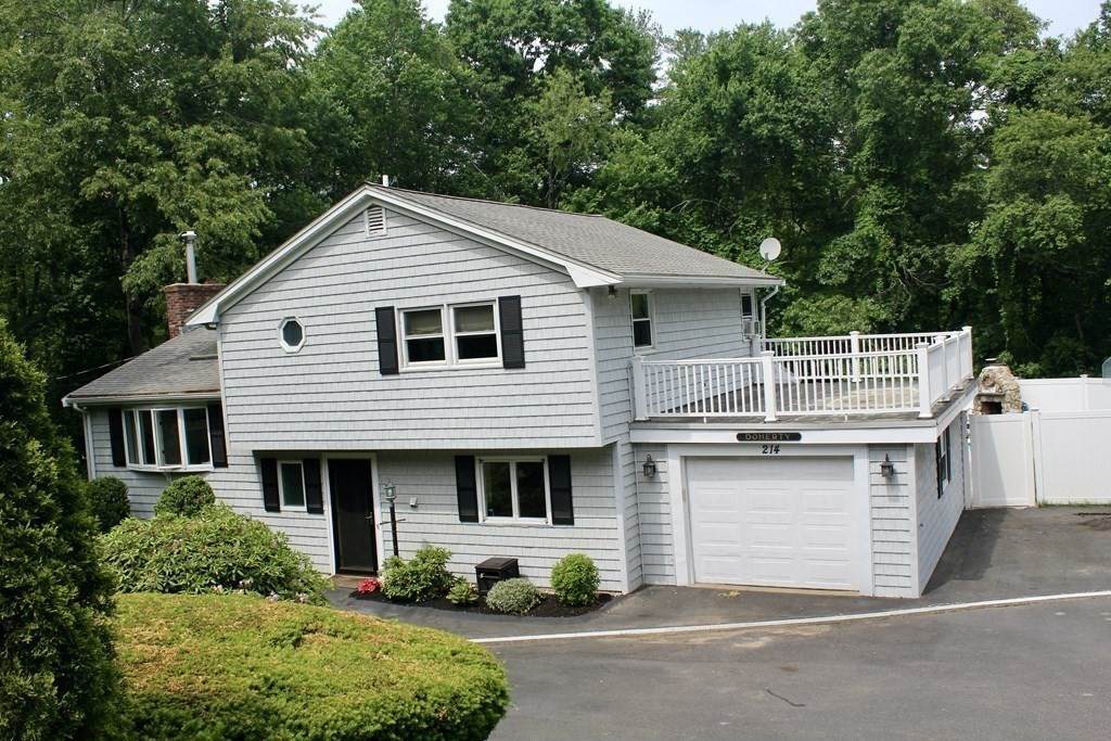 214 Plain St - Photo 1