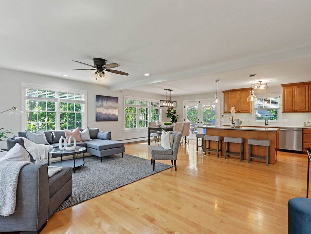15 Bunker St - Photo 1