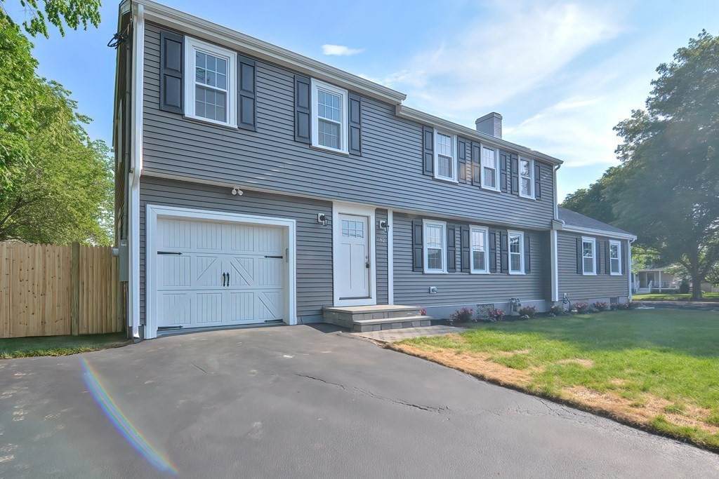 82 Morton St - Photo 1