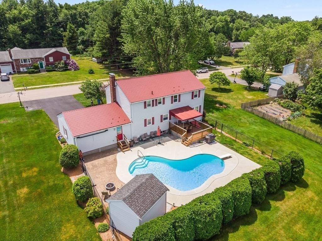 392 Martello Rd - Photo 1