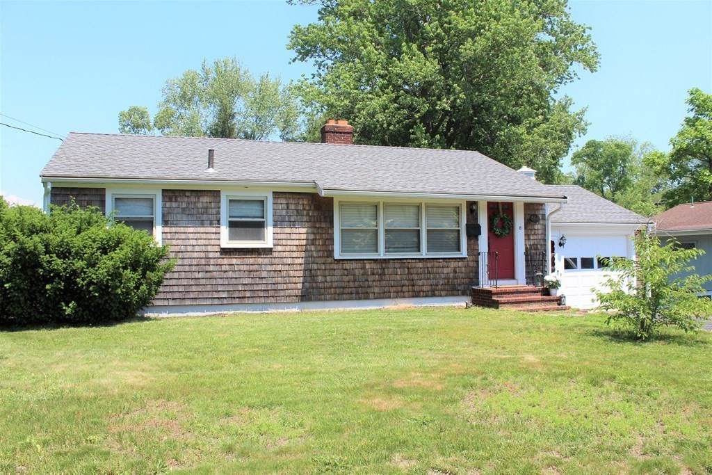 8 E Main St - Photo 1