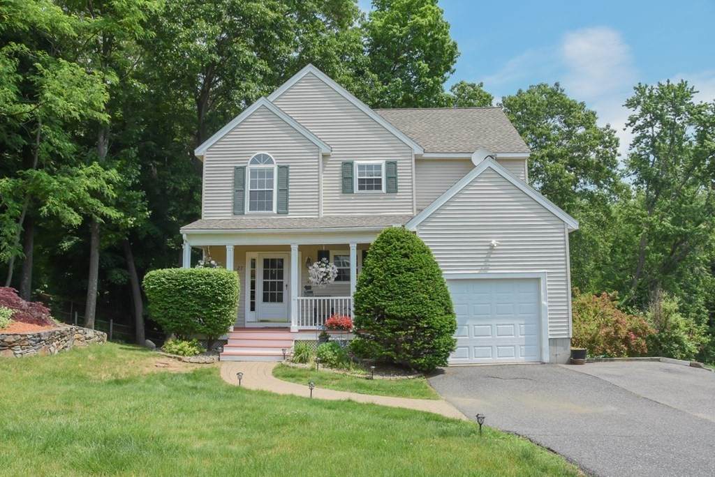 27 Sudbury Landing - Photo 1