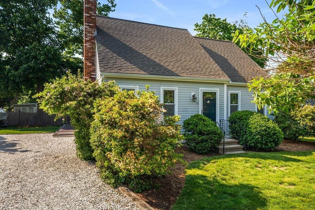 16 Hawley Rd - Photo 1