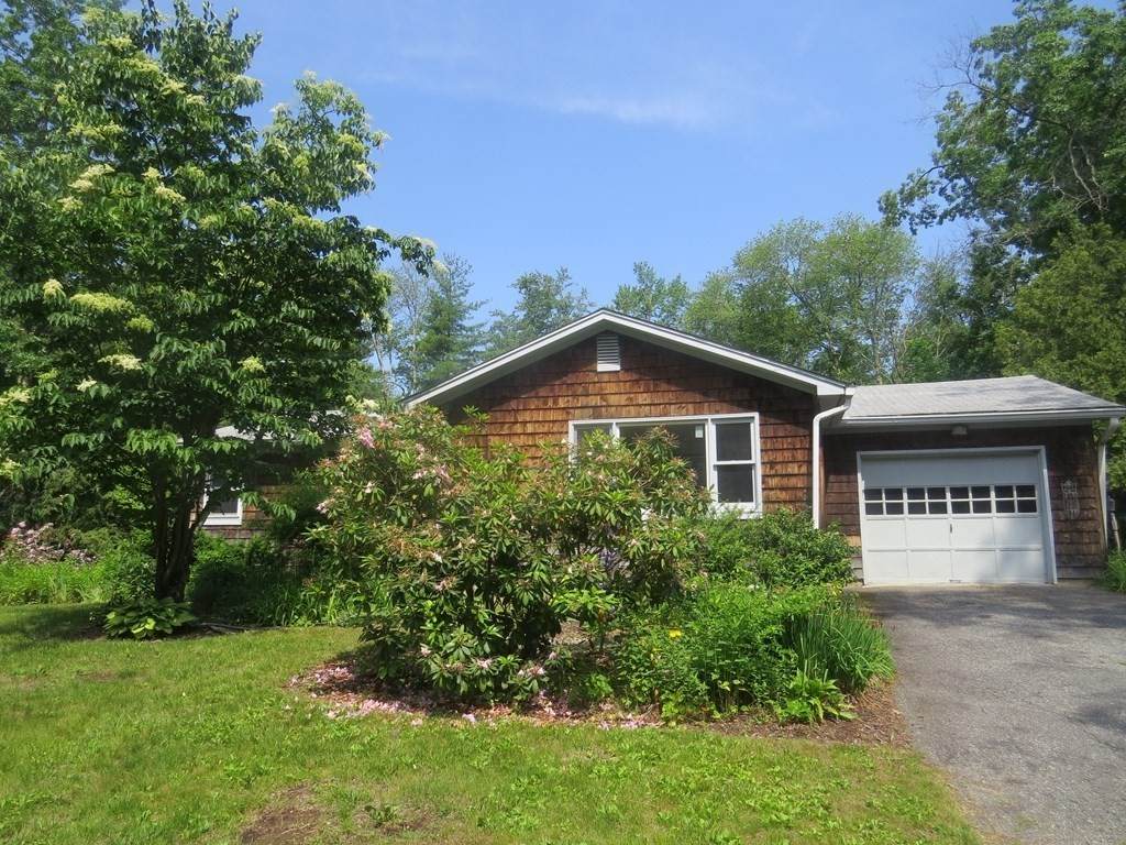 17 Easton - Photo 1