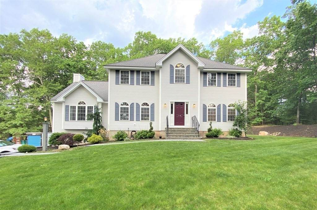 11 Thornton Cir - Photo 1