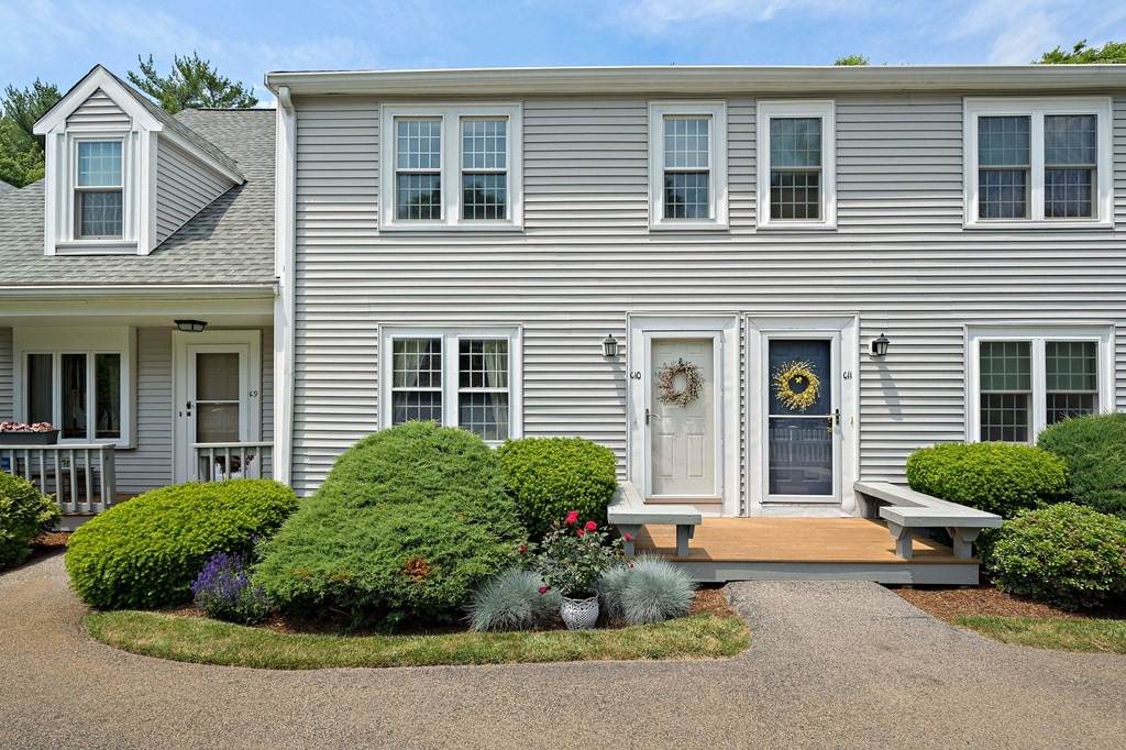 523 Washington Street - Photo 1