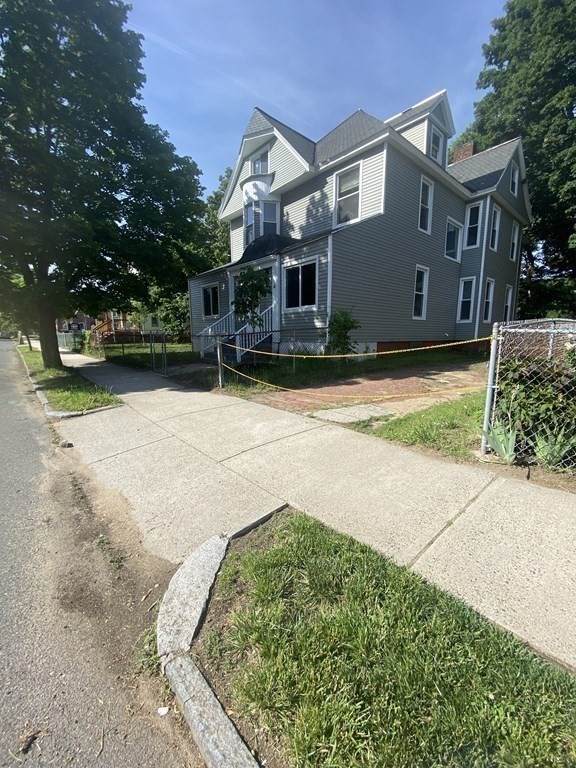 70 Sherman St. - Photo 1