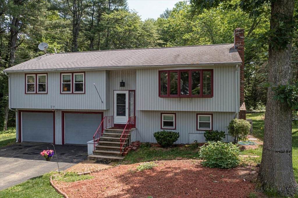 17 Potter Cir - Photo 1
