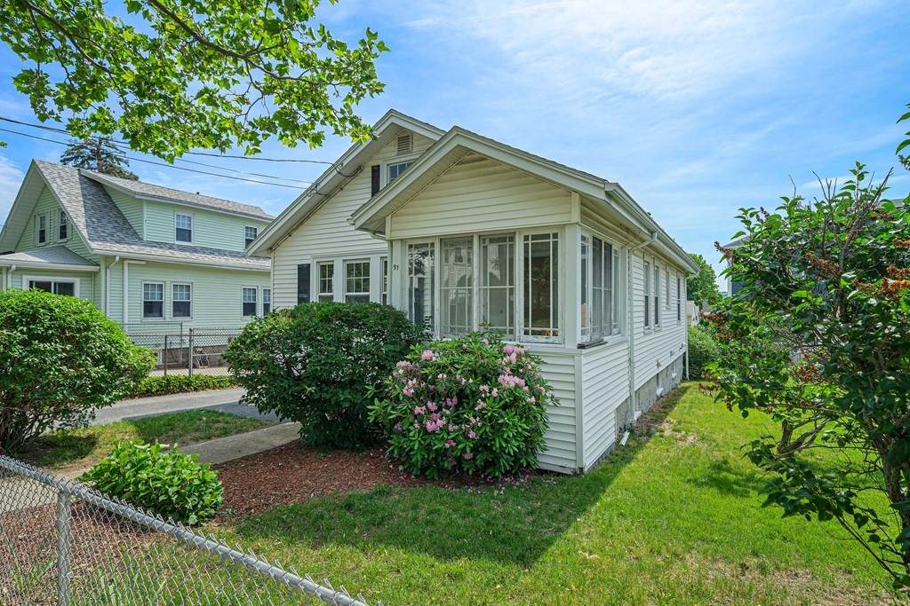 91 Chubbuck Street - Photo 1