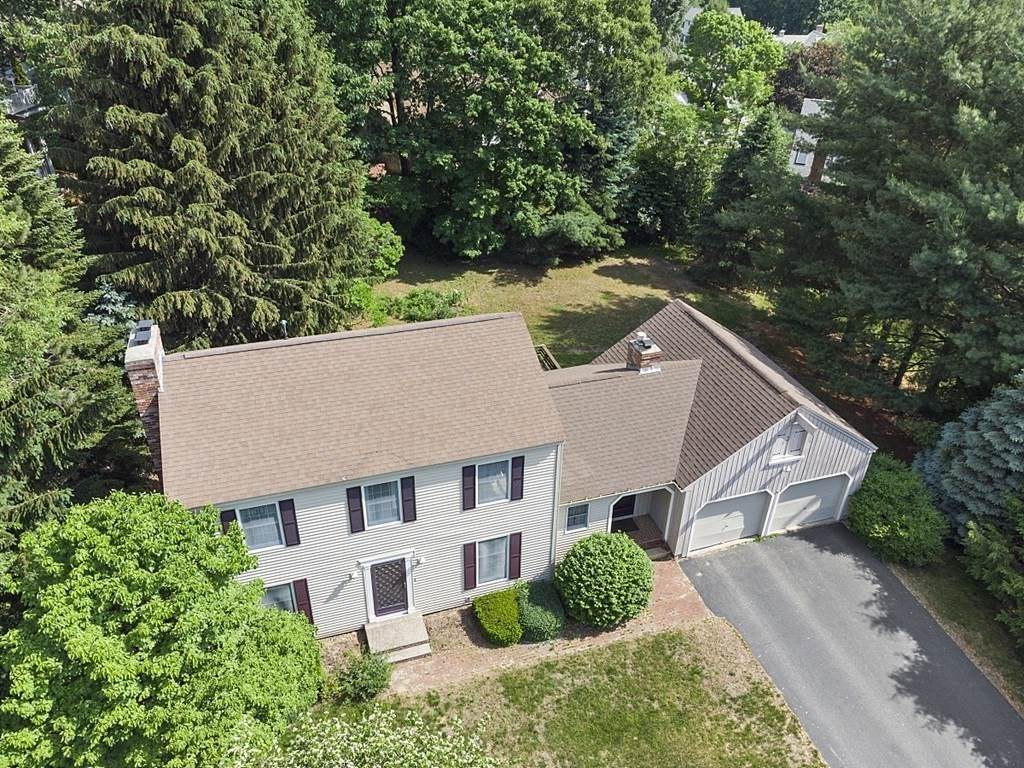 14 Grove Heights Dr - Photo 1