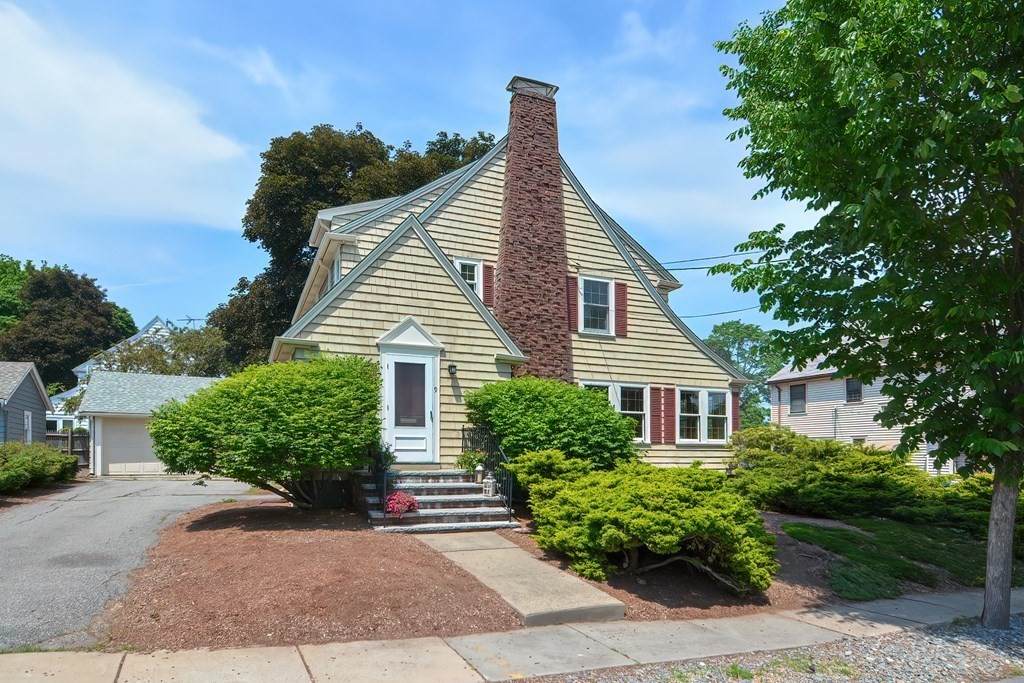 9 Emerson St - Photo 1