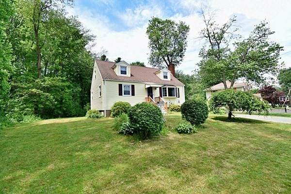 19 Shawsheen Rd - Photo 1
