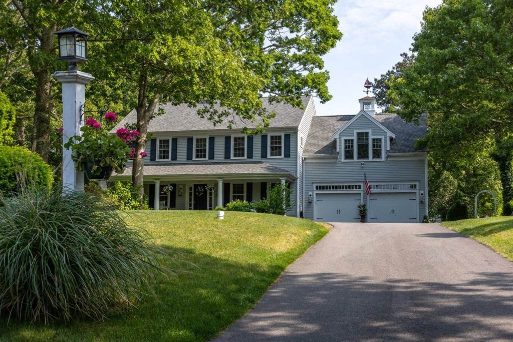 194 Lothrop's Lane - Photo 1