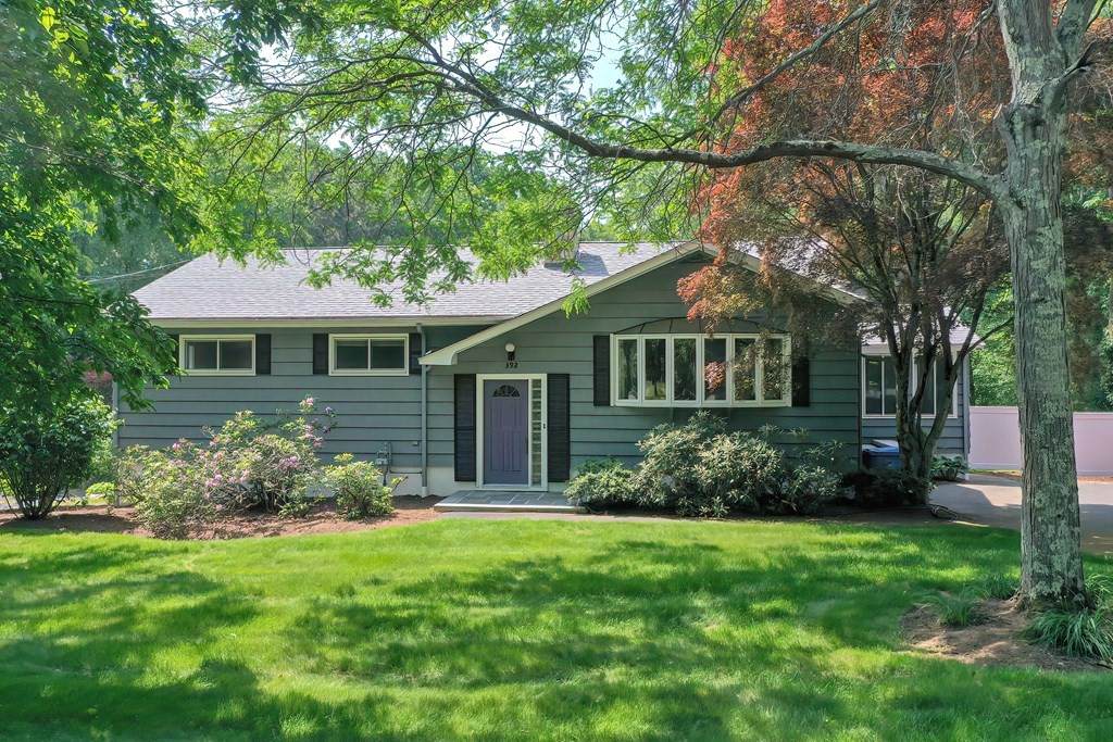 392 Underwood Street - Photo 1