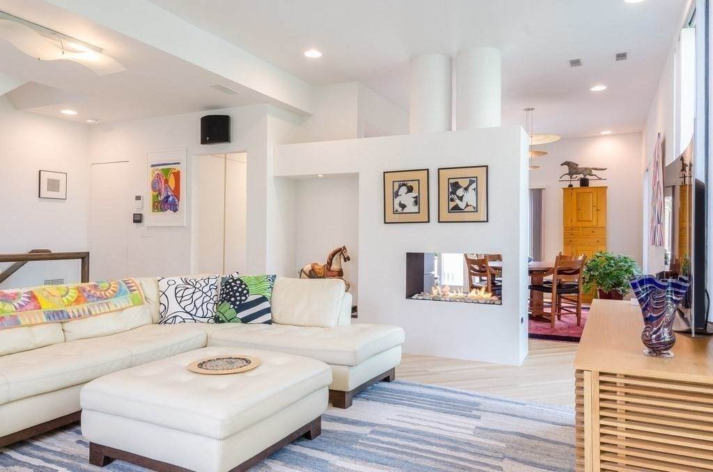 46 Trowbridge Street - Photo 1
