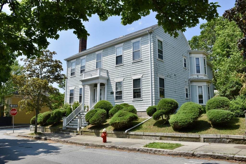 51 7Th St - Photo 1