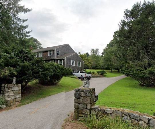 17 Farm St - Photo 1