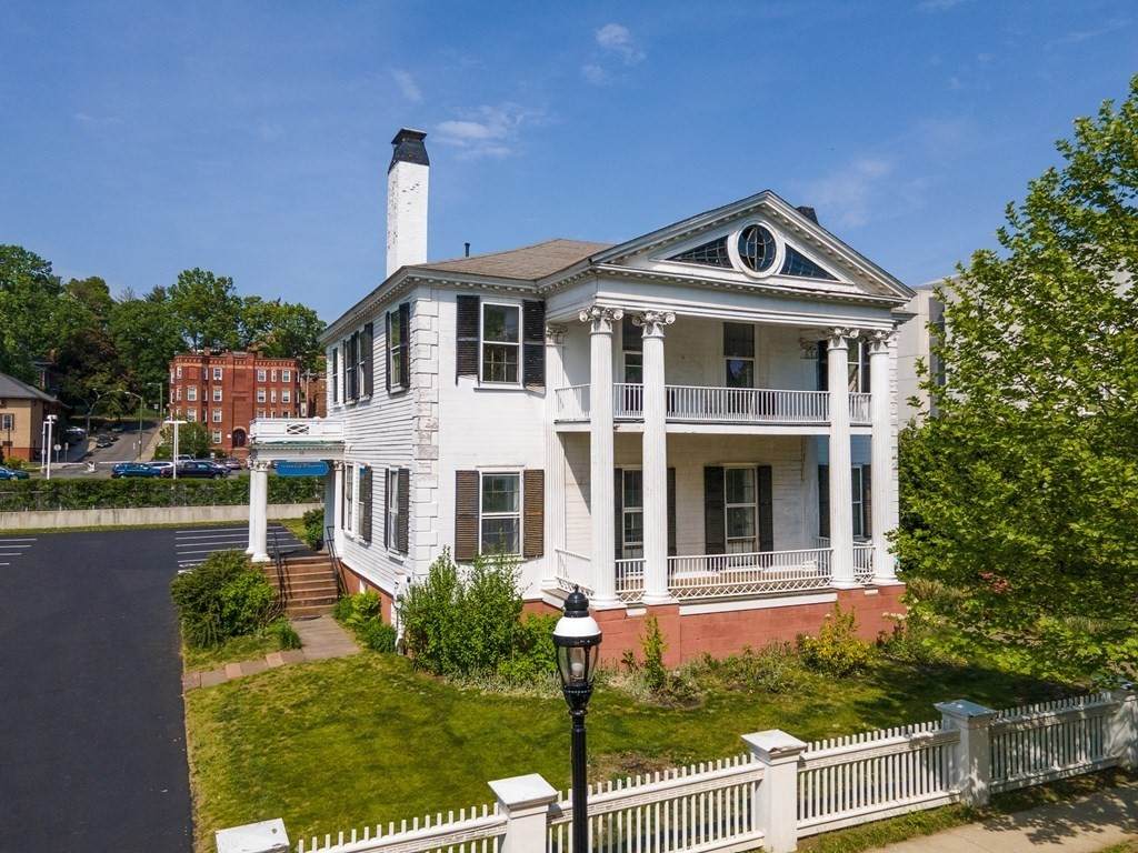 29 Elliot St - Photo 1