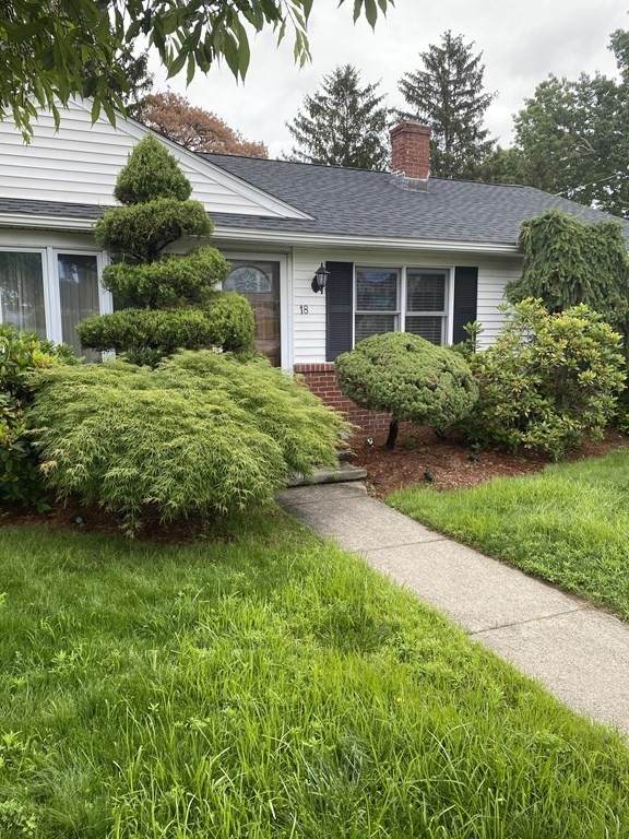 18 Bernard Street - Photo 1