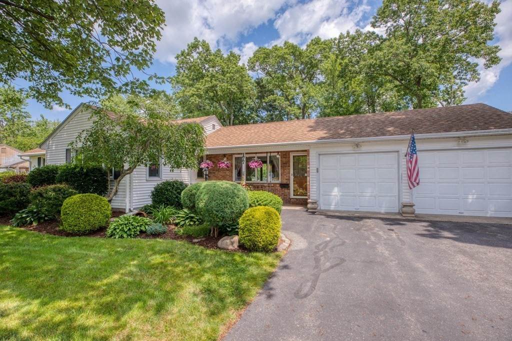 177 Cooper St - Photo 1