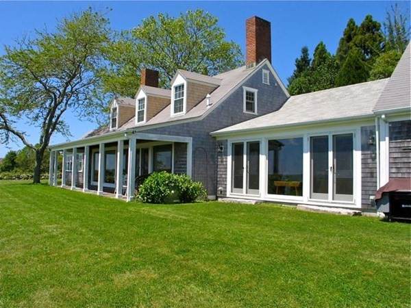 384 Middle Rd Ch222 - Photo 1