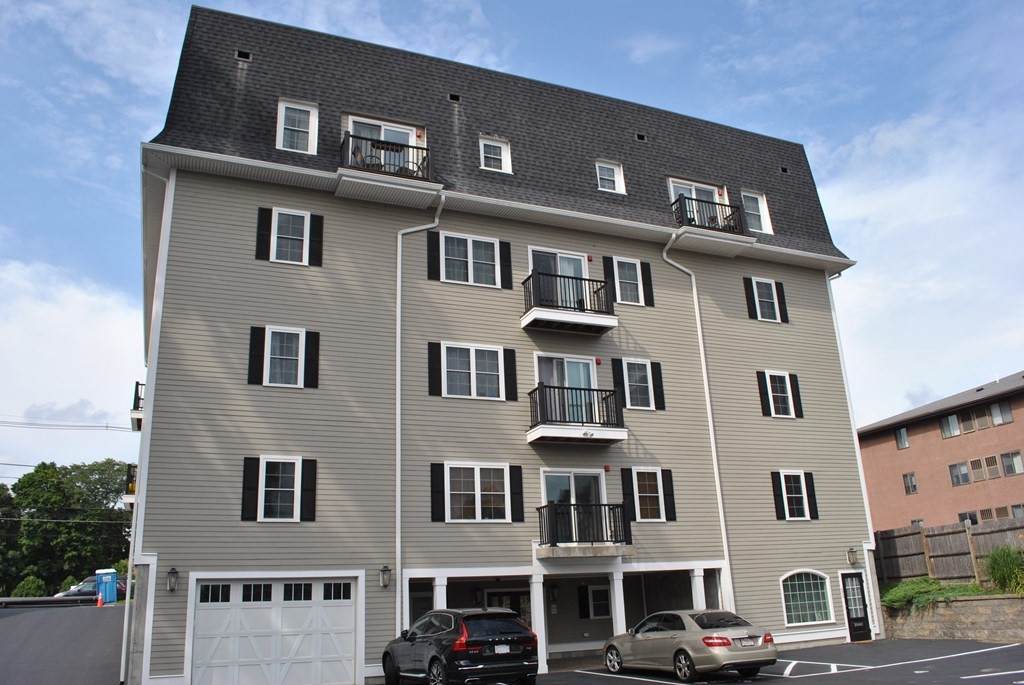 160 School St. - Photo 1