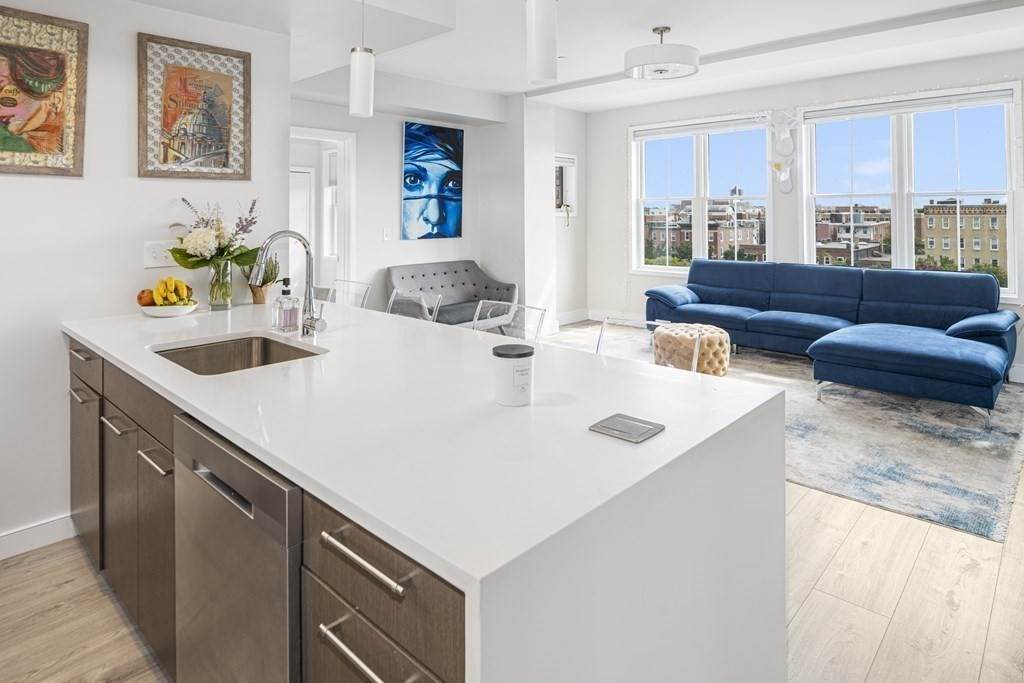 70 Bremen Street - Photo 1